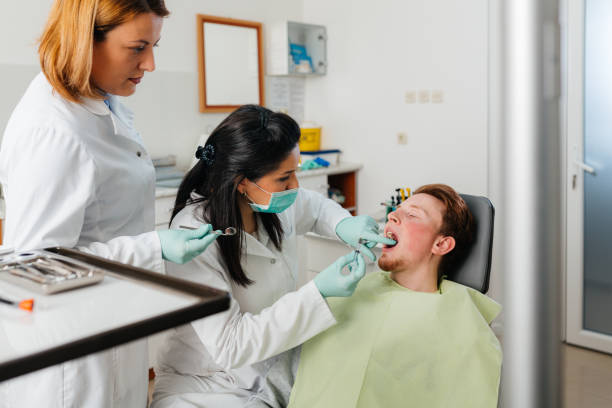 Best Broken or Cracked Tooth Emergency Dentist in Lochearn, MD